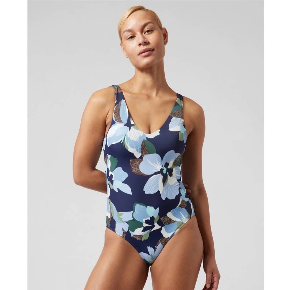 NWT Athleta Seychelles floral green one piece swimsuit. Size S.
